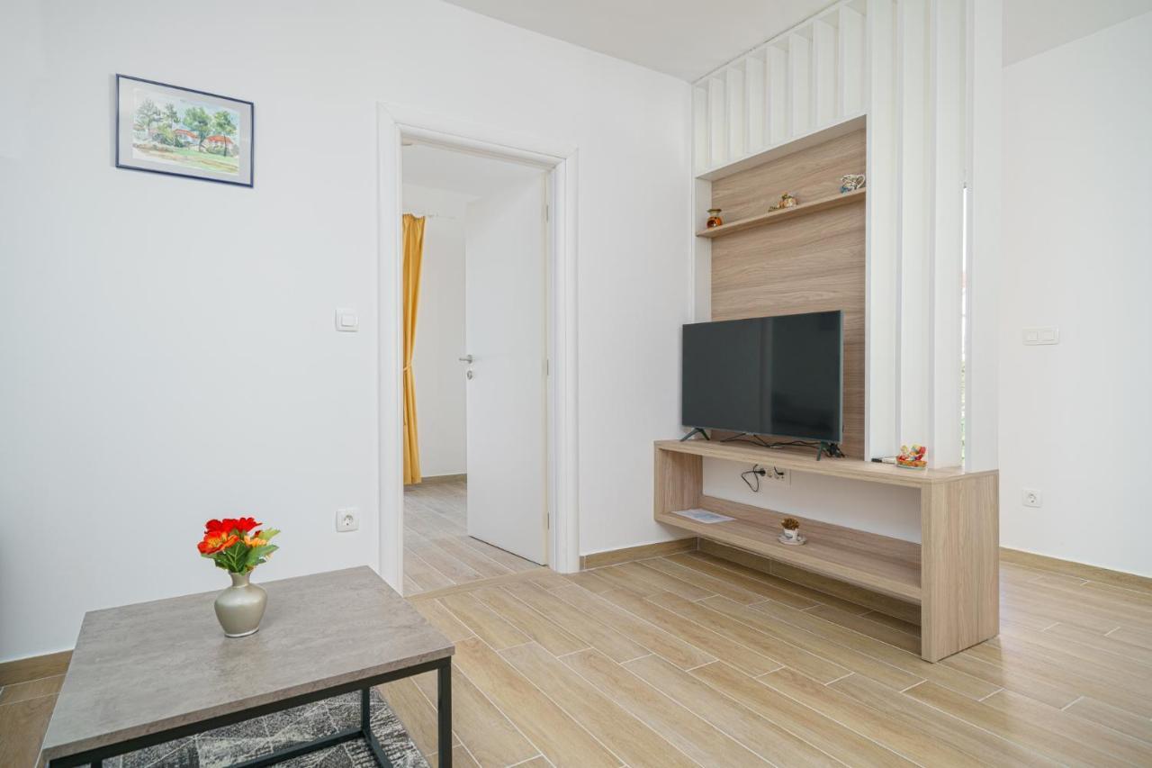 Your Private Summer House Vodice Ngoại thất bức ảnh